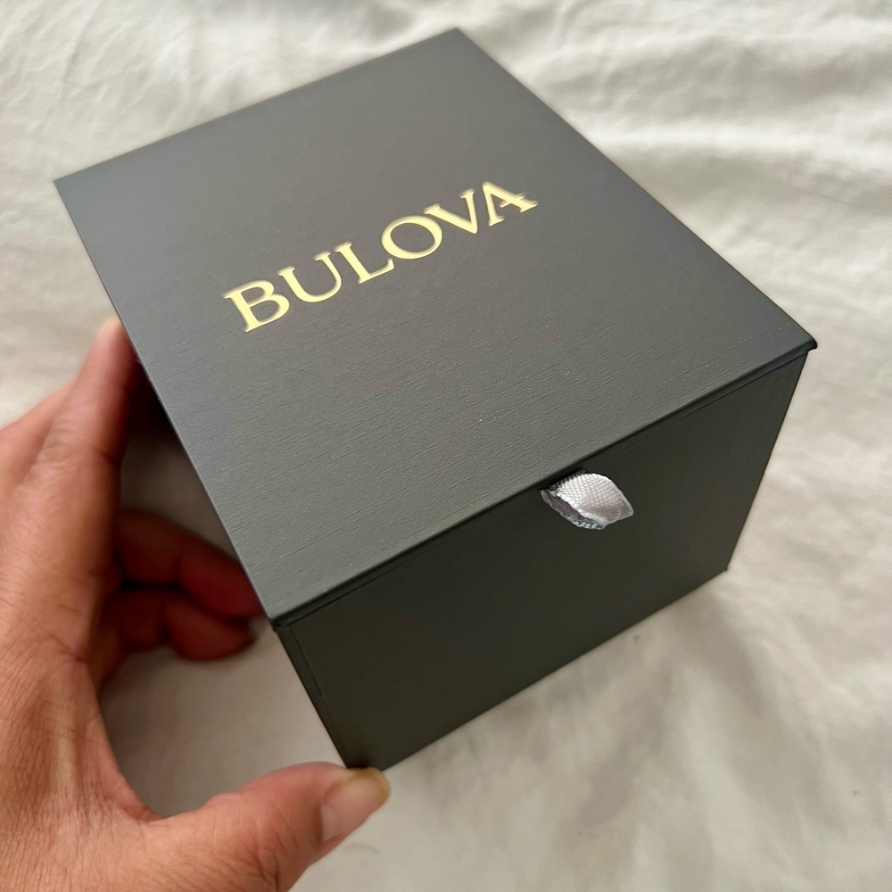 👑✅PRICE FIRM✅Mens Bulova Silver Watch with Black Dial. Brand new! - Picture 12 of 16